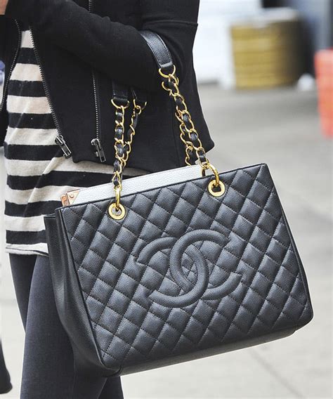 grand sac chanel|chanel bag review.